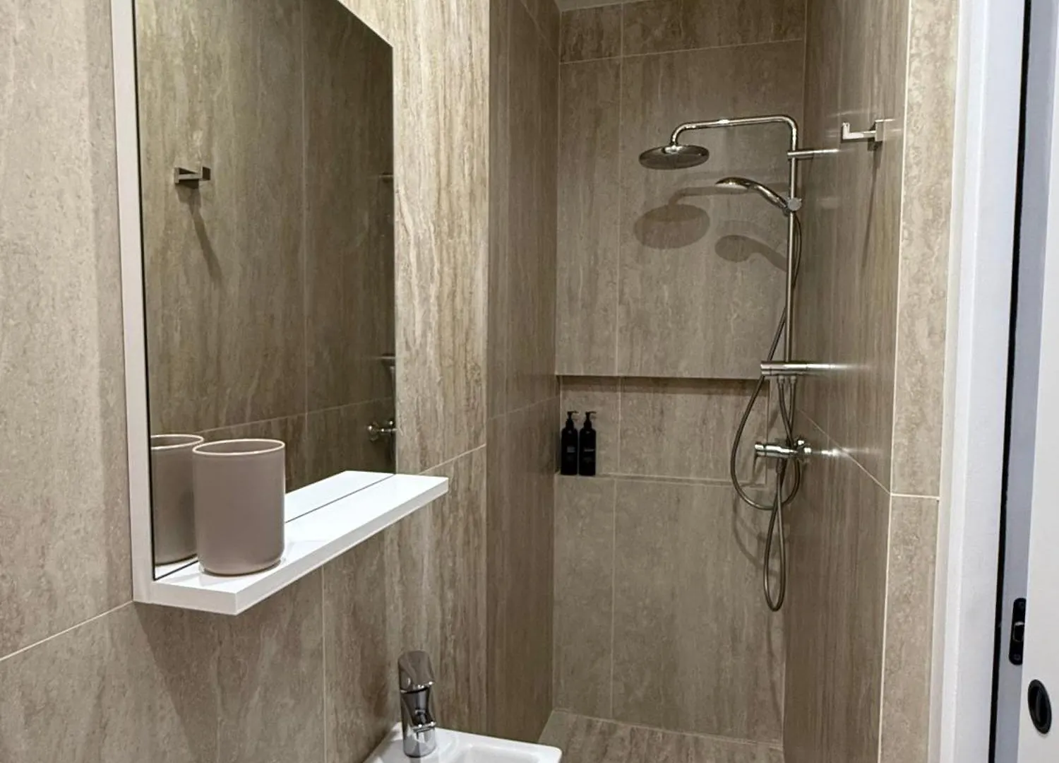 Apartment Redentur Apartments, Suite 1 Safi